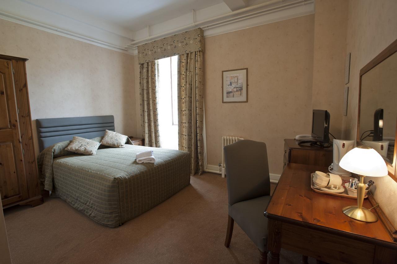 Eastwood Park Hotel Falfield ภายนอก รูปภาพ